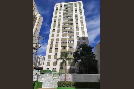 Apartamento para alugar com 85m², 3 quartos e 1 vaga Apartamento para alugar com 85m², 3 quartos e 1 vagaFachada