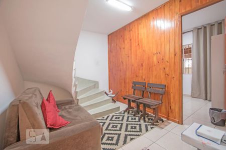 Casa para alugar com 100m², 2 quartos e 1 vagaSala