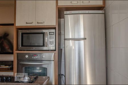 Apartamento para alugar com 130m², 3 quartos e 2 vagas Apartamento para alugar com 130m², 3 quartos e 2 vagasCozinha