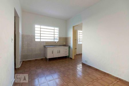 Cozinha de casa para alugar com 1 quarto, 50m² em Vila Granada, São Paulo