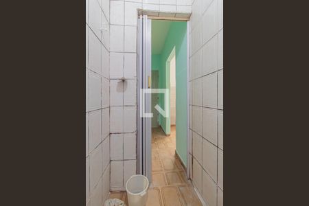 Banheiro de casa à venda com 1 quarto, 50m² em Vila Granada, São Paulo