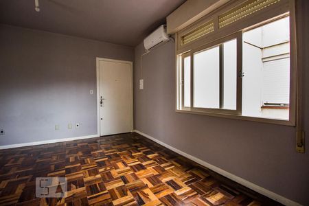 Sala/Quarto de kitnet/studio para alugar com 1 quarto, 28m² em Petrópolis, Porto Alegre