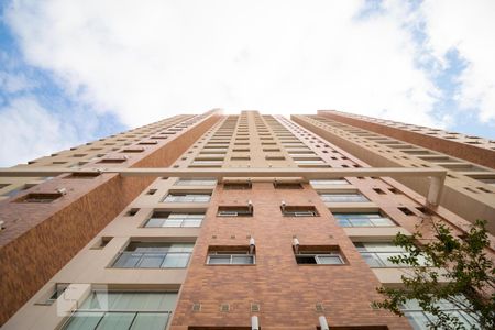 Fachada de apartamento para alugar com 1 quarto, 58m² em Cambuí, Campinas