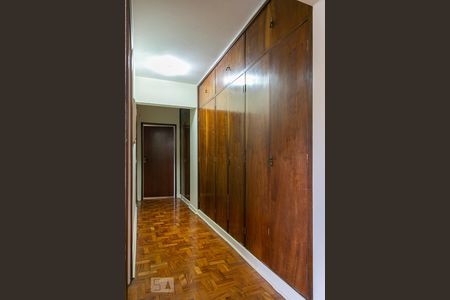 Apartamento à venda com 130m², 2 quartos e 1 vaga Apartamento à venda com 130m², 2 quartos e 1 vagaCorredor