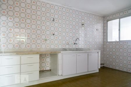 Apartamento à venda com 130m², 2 quartos e 1 vaga Apartamento à venda com 130m², 2 quartos e 1 vagaCozinha