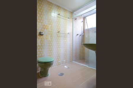 Apartamento à venda com 130m², 2 quartos e 1 vaga Apartamento à venda com 130m², 2 quartos e 1 vagaBanheiro da suíte