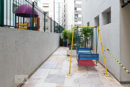 Apartamento à venda com 130m², 2 quartos e 1 vaga Apartamento à venda com 130m², 2 quartos e 1 vagaPlayground