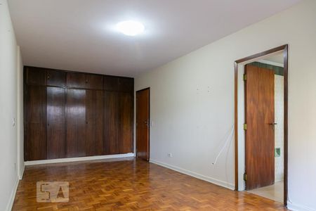 Apartamento à venda com 130m², 2 quartos e 1 vaga Apartamento à venda com 130m², 2 quartos e 1 vagaSuíte