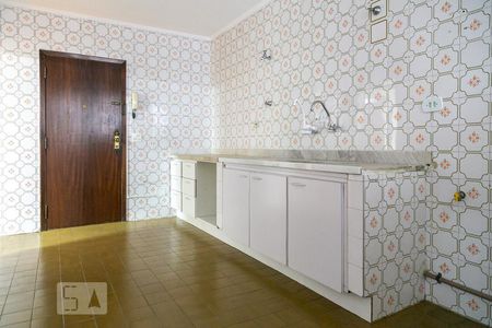 Apartamento à venda com 130m², 2 quartos e 1 vaga Apartamento à venda com 130m², 2 quartos e 1 vagaCozinha