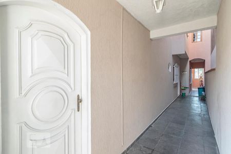 Casa à venda com 235m², 4 quartos e 5 vagasCorredor