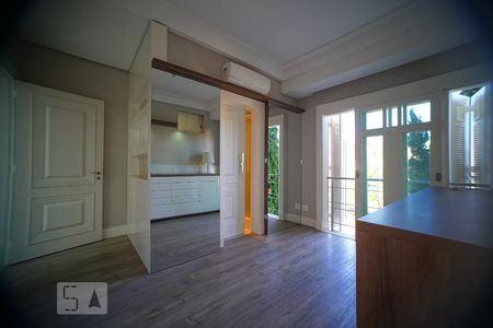 Casa à venda com 500m², 5 quartos e 5 vagasSuite 4