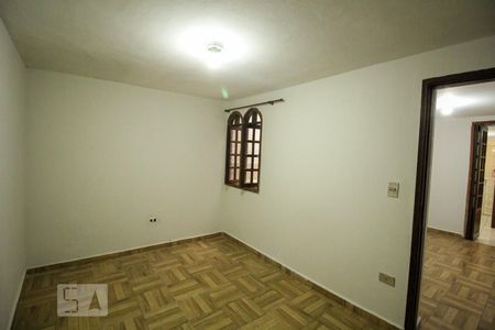 Quarto 1 de casa para alugar com 2 quartos, 50m² em Vila Pereira Barreto, São Paulo