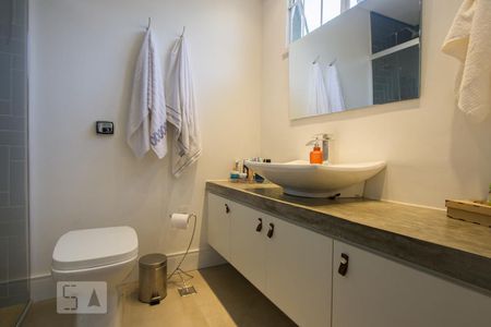 Casa à venda com 280m², 4 quartos e 2 vagasBanheiro Suíte