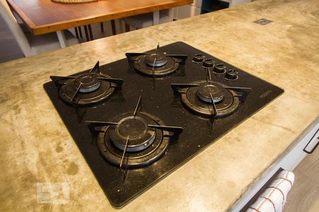 Casa à venda com 280m², 4 quartos e 2 vagasDetalhe Cozinha