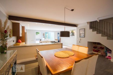 Sala de casa à venda com 4 quartos, 280m² em Cidade Monções, São Paulo