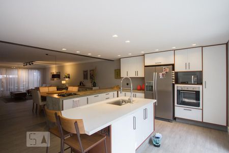 Cozinha de casa à venda com 4 quartos, 280m² em Cidade Monções, São Paulo