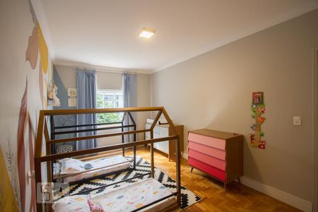 Casa à venda com 280m², 4 quartos e 2 vagasQuarto 2