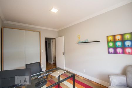 Casa à venda com 280m², 4 quartos e 2 vagasQuarto 3
