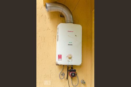 Casa de condomínio à venda com 90m², 2 quartos e 1 vagaÁrea Externa - Central de Gás