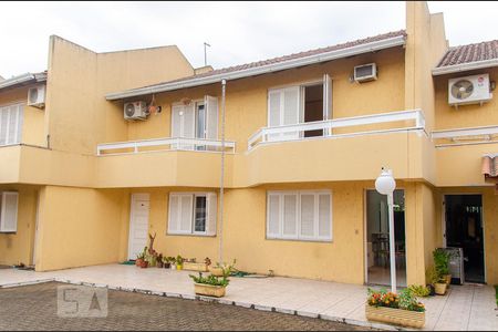 Casa de condomínio à venda com 90m², 2 quartos e 1 vagaFachada 