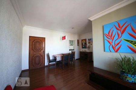 Sala de apartamento para alugar com 3 quartos, 75m² em Vila Gertrudes, São Paulo