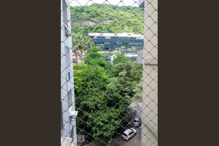 Vista de apartamento para alugar com 1 quarto, 61m² em Humaitá, Rio de Janeiro