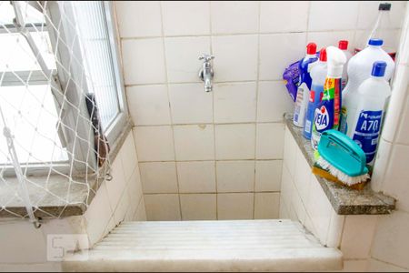 Apartamento para alugar com 61m², 1 quarto e sem vagaÁrea de Serviço