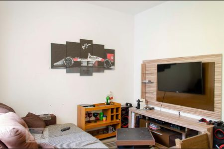 Sala de apartamento para alugar com 1 quarto, 61m² em Humaitá, Rio de Janeiro