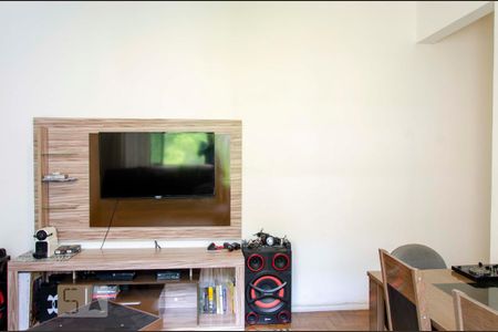 Sala de apartamento para alugar com 1 quarto, 61m² em Humaitá, Rio de Janeiro