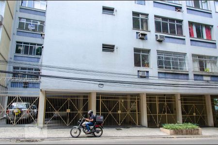 Apartamento para alugar com 61m², 1 quarto e sem vagaEntrada