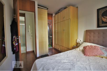 Apartamento à venda com 94m², 3 quartos e 2 vagasSuíte 2