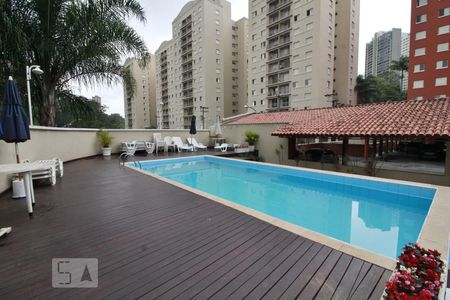 Apartamento à venda com 94m², 3 quartos e 2 vagasÁrea comum - Piscina