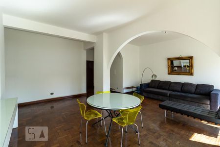 Apartamento à venda com 150m², 2 quartos e sem vagaSala