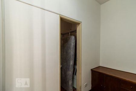 Apartamento à venda com 150m², 2 quartos e sem vagaQuarto de Serviço