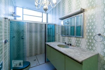 Apartamento à venda com 150m², 2 quartos e sem vagaBanheiro