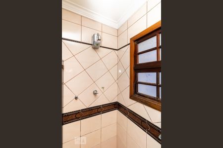 Casa à venda com 465m², 5 quartos e 3 vagas Casa à venda com 465m², 5 quartos e 3 vagasBanheiro - Casa 01