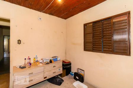 Casa à venda com 200m², 5 quartos e 2 vagasQuarto 2