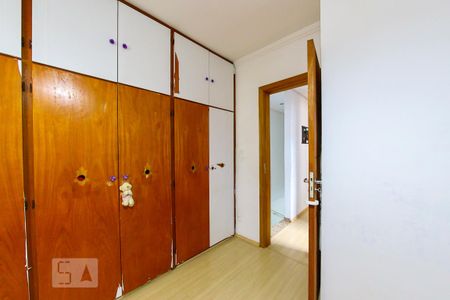 Quarto 1 de casa para alugar com 3 quartos, 110m² em Vila Carolina, São Paulo