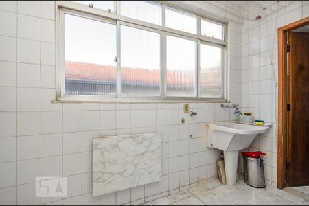 Apartamento para alugar com 110m², 4 quartos e 1 vagaÁrea de Serviço