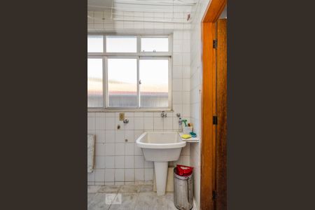 Apartamento para alugar com 110m², 4 quartos e 1 vagaÁrea de Serviço