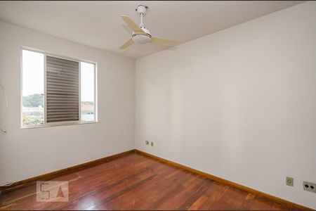 Suíte de apartamento para alugar com 4 quartos, 110m² em Salgado Filho, Belo Horizonte