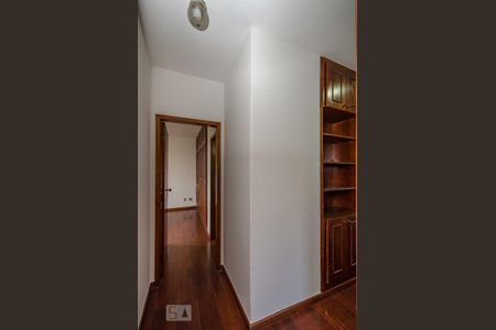 Apartamento para alugar com 110m², 4 quartos e 1 vagaCorredor