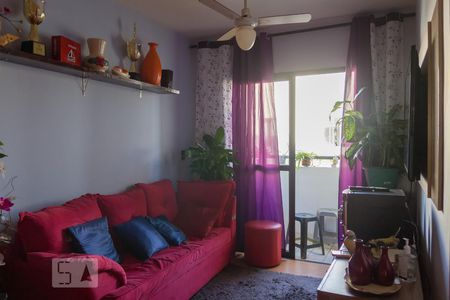 Sala de apartamento para alugar com 2 quartos, 79m² em Santo Antônio, São Caetano do Sul