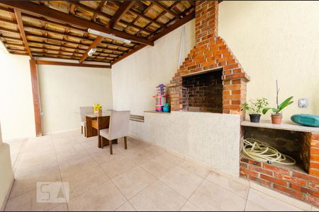 Apartamento para alugar com 170m², 2 quartos e 1 vaga Apartamento para alugar com 170m², 2 quartos e 1 vagaÁrea privativa - Churrasqueira