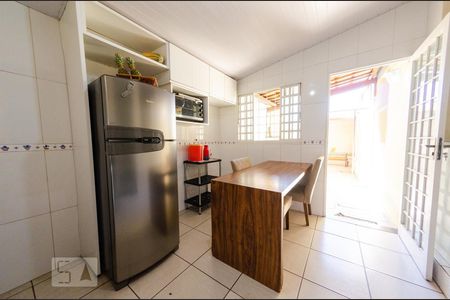 Apartamento para alugar com 170m², 2 quartos e 1 vaga Apartamento para alugar com 170m², 2 quartos e 1 vagaCozinha