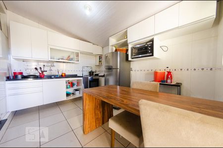 Apartamento para alugar com 170m², 2 quartos e 1 vaga Apartamento para alugar com 170m², 2 quartos e 1 vagaCozinha