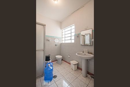 Casa para alugar com 140m², 3 quartos e 2 vagasBanheiro