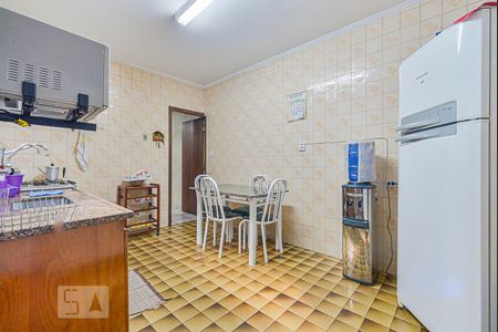 Casa à venda com 300m², 4 quartos e 2 vagasCozinha