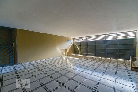 Casa à venda com 300m², 4 quartos e 2 vagasGaragem