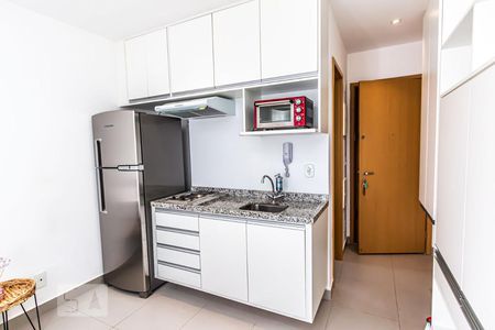 Cozinha de kitnet/studio para alugar com 1 quarto, 20m² em República, São Paulo
